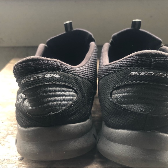 Skechers 22823 Womens Gratis Strolling Black Casual Shoes Sneakers Size 10 - Picture 6 of 11